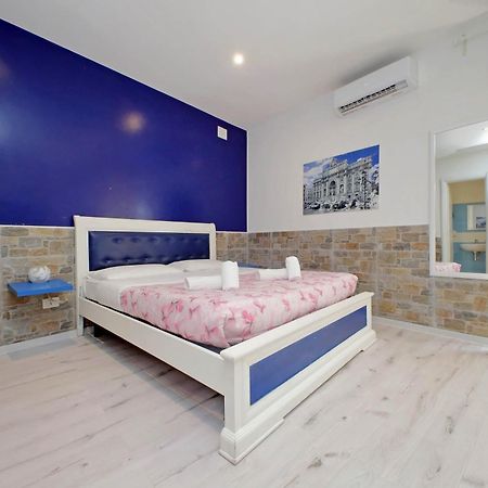 Lucky Domus Appio Apartment Roma Exterior foto